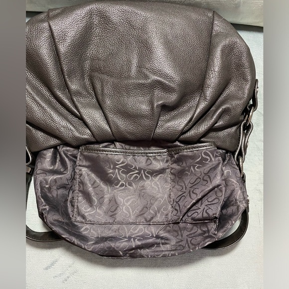 EUC Simply Vera brown pleated pebble leather shoulder hobo bag 14“ x 8.5“ x 2“ - Picture 6 of 17